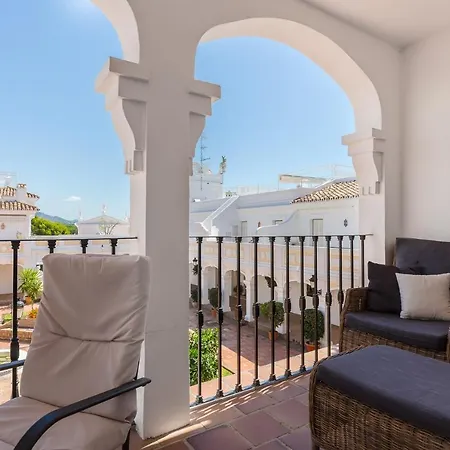 Fantastic In Popular Aloha Pueblo With Captivating Mountain Views Lejlighed